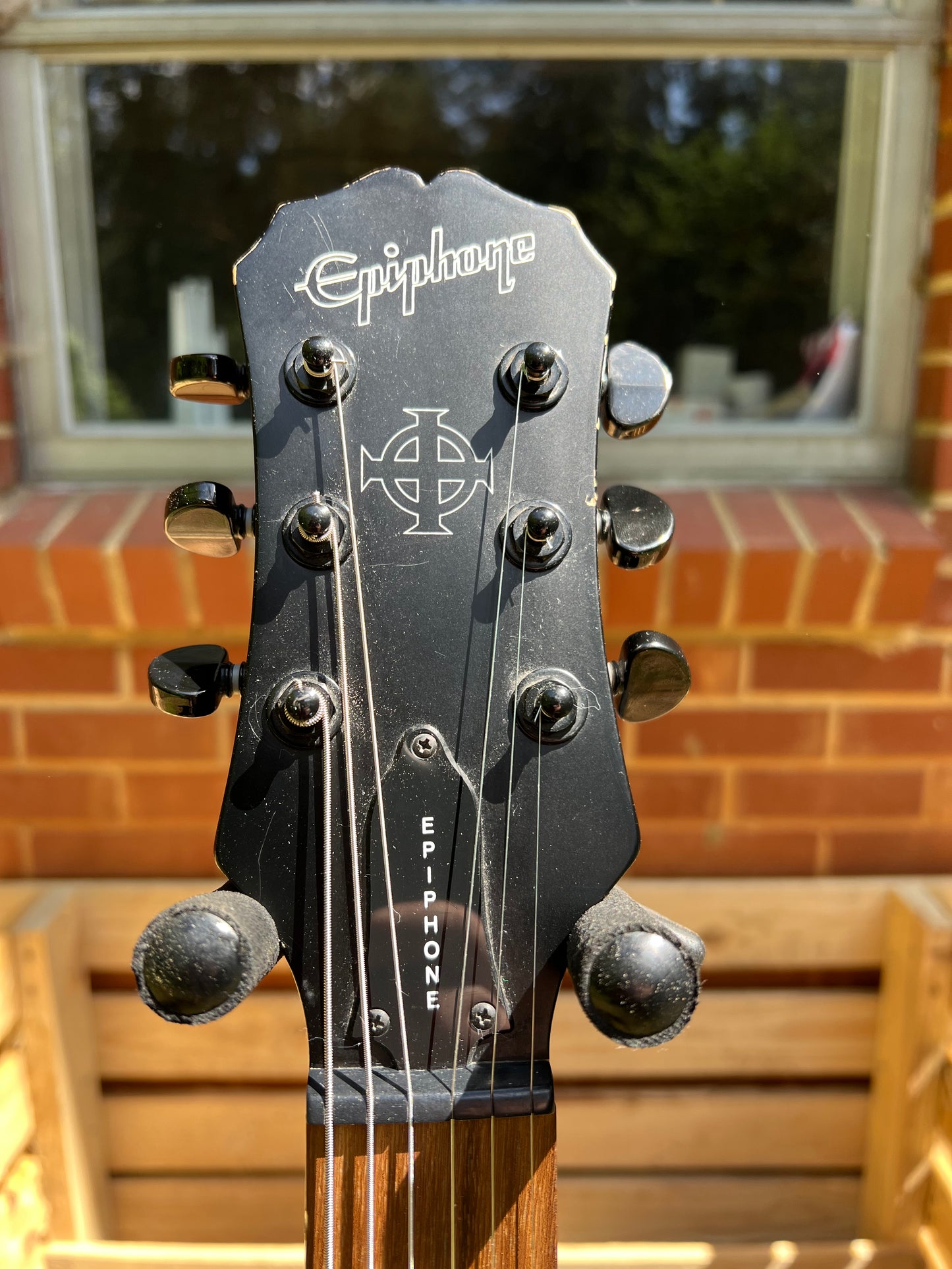 Epiphone G-400 Goth - Naturally Relic’d